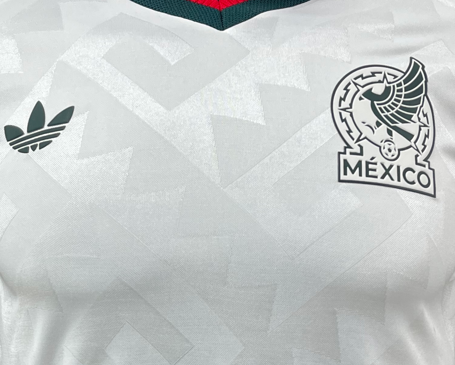Mexico 2026 Away Jersey (Slim Fit)